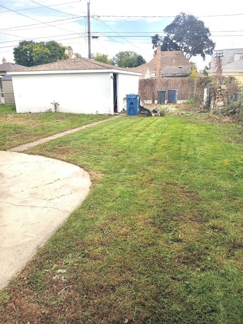 Tiny photo for 3041 Lincoln Street, Franklin Park, IL 60131 (MLS # 12503945)