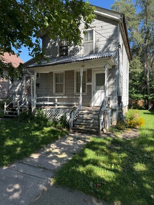 220 1ST ST, WOODSTOCK, IL 60098 - Image c1071d243b165f9a3d44fe715e366dc2/2119259842
