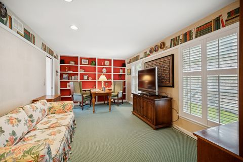 Tiny photo for 701 Morningside Drive, Lake Forest, IL 60045 (MLS # 12499740)