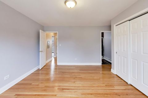Tiny photo for 7123 N Damen Avenue #6E, Chicago, IL 60645 (MLS # 12597596)