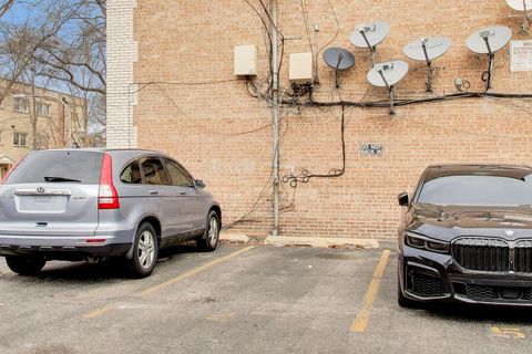 Tiny photo for 7123 N Damen Avenue #6E, Chicago, IL 60645 (MLS # 12597596)