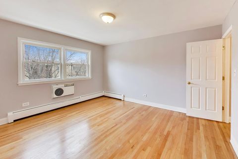 Tiny photo for 7123 N Damen Avenue #6E, Chicago, IL 60645 (MLS # 12597596)