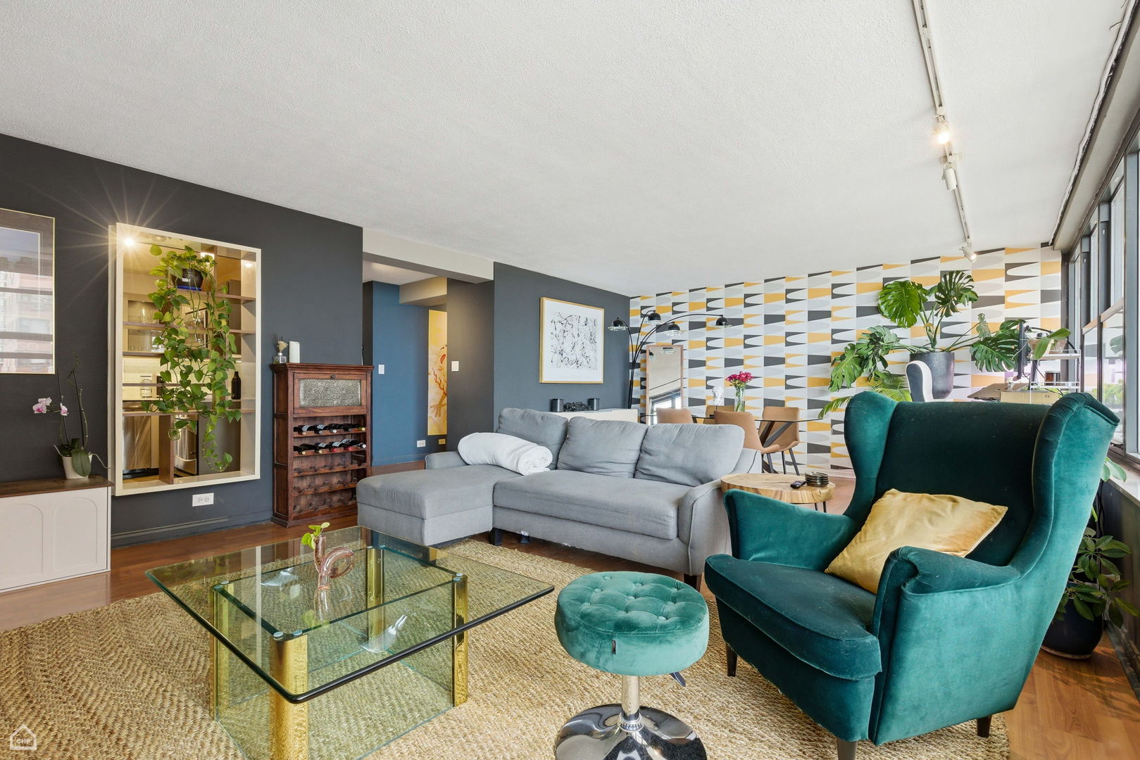 5801 N Sheridan Road 7B