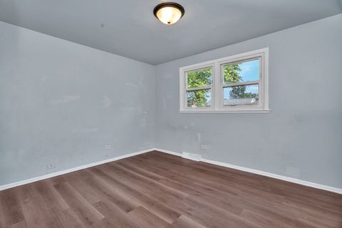 Tiny photo for 16364 California Avenue, Markham, IL 60428 (MLS # 12491032)
