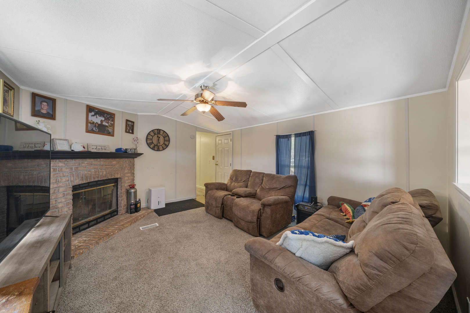 17 CHRISSY Drive