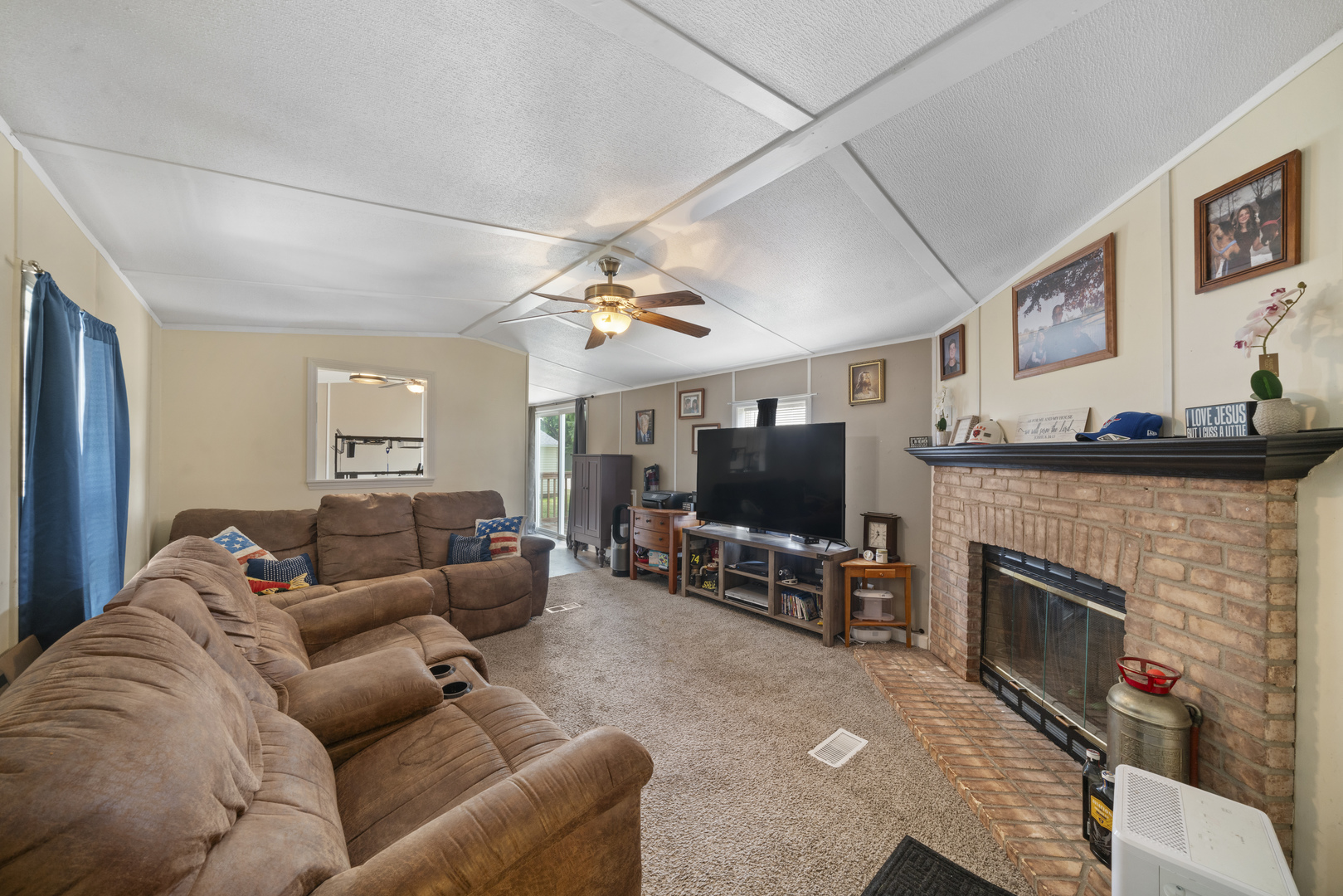17 CHRISSY Drive
