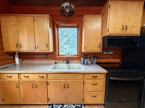 Tiny photo for 506 9th Avenue, Mendota, IL 61342 (MLS # 12794805)