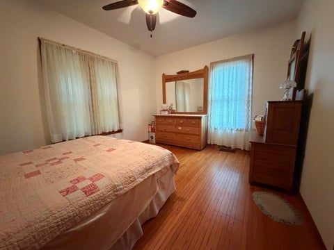 Tiny photo for 506 9th Avenue, Mendota, IL 61342 (MLS # 12794805)