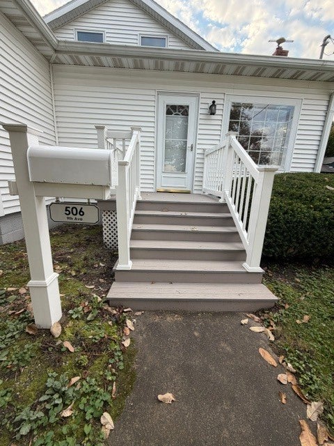 Tiny photo for 506 9th Avenue, Mendota, IL 61342 (MLS # 12794805)