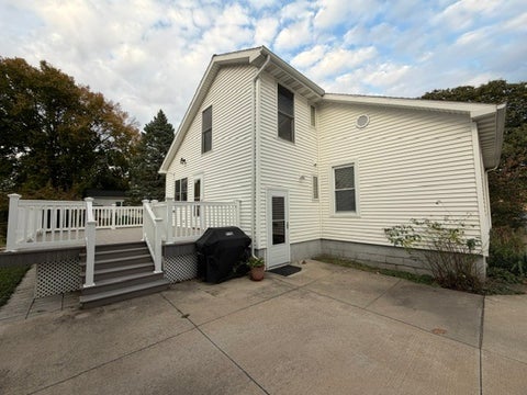 Tiny photo for 506 9th Avenue, Mendota, IL 61342 (MLS # 12794805)