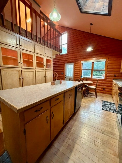 Tiny photo for 506 9th Avenue, Mendota, IL 61342 (MLS # 12794805)