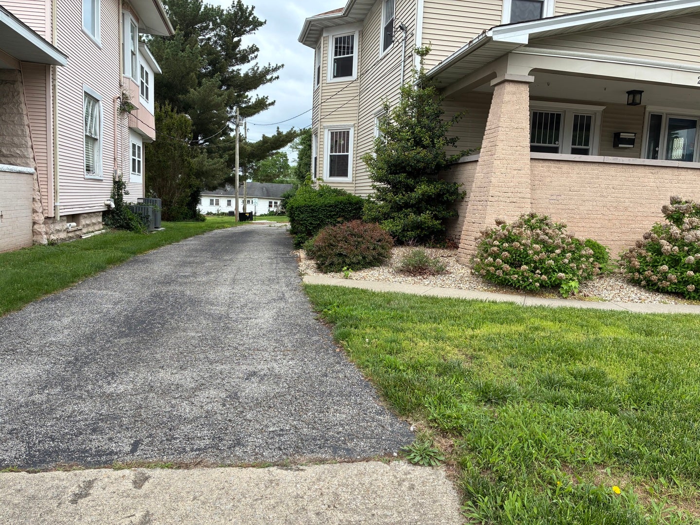 2003 Broadway Street