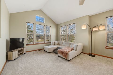 Tiny photo for 5680 Cambridge Way, Hanover Park, IL 60133 (MLS # 12545254)