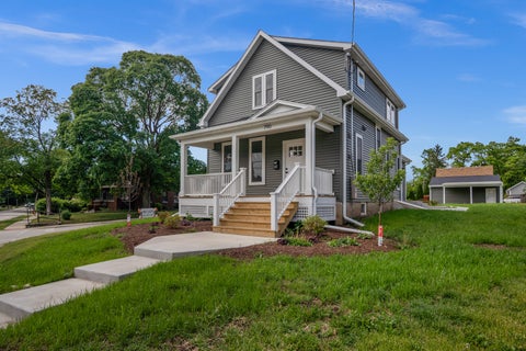 Tiny photo for 790 Wing Street, Elgin, IL 60123 (MLS # 12766554)
