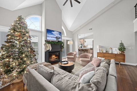 Tiny photo for 11901 Windemere Court #404, Orland Park, IL 60467 (MLS # 12528599)