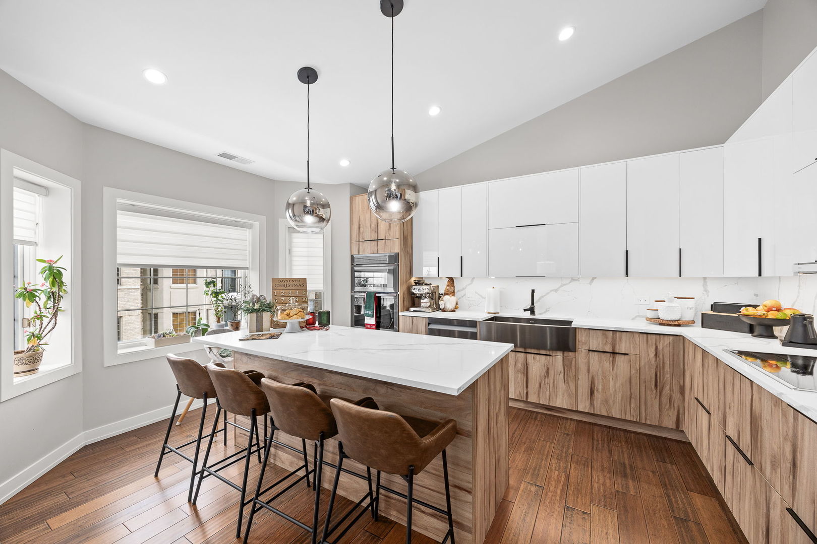 11901 Windemere Court 404