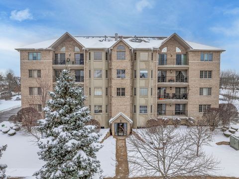 Tiny photo for 11901 Windemere Court #404, Orland Park, IL 60467 (MLS # 12528599)