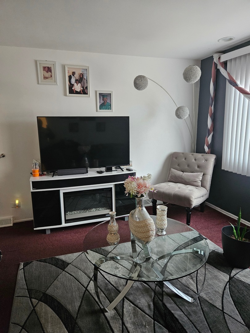 16236 S LATHROP Avenue