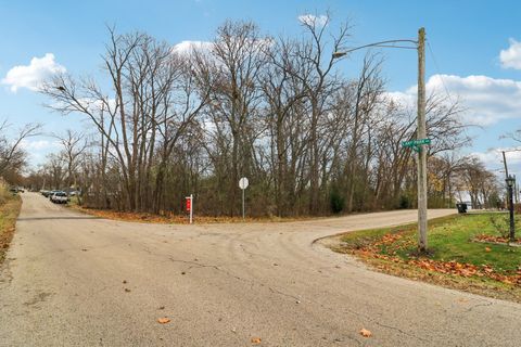 22771 Lake Park Avenue Round Lake Beach IL 60073