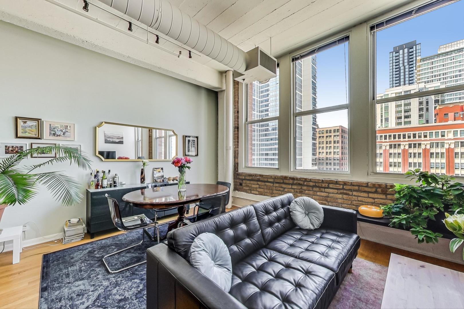 124 W Polk Street 603
