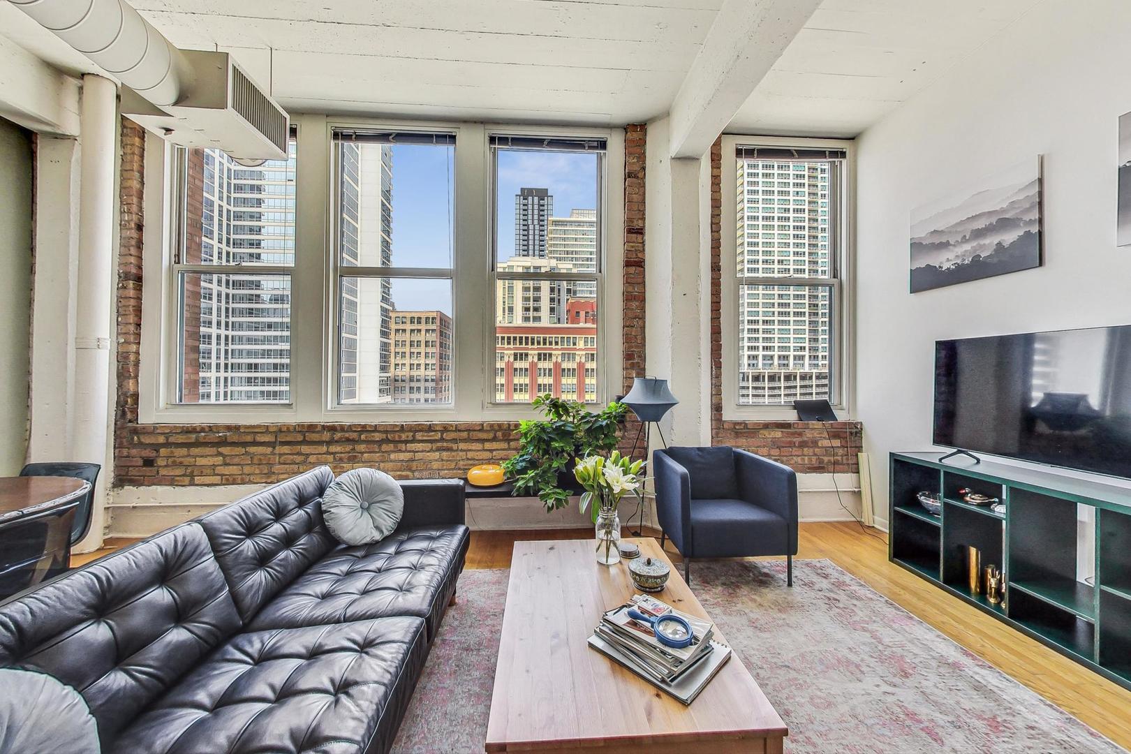 124 W Polk Street 603