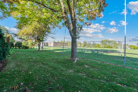 Tiny photo for 1078 Amber Drive, Lemont, IL 60439 (MLS # 12382396)