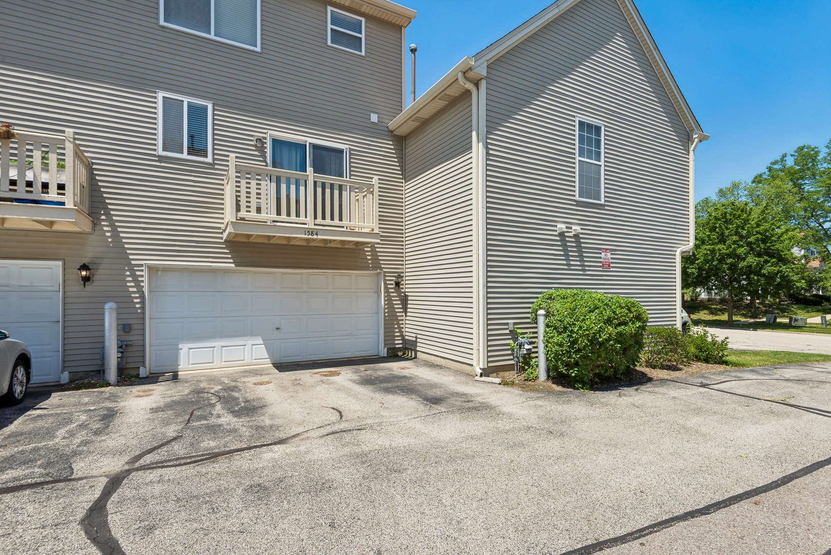 1584 Shire Court