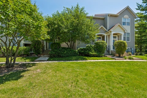 Photo of 1584 Shire Court, Gurnee, IL 60031 (MLS # 12695432)