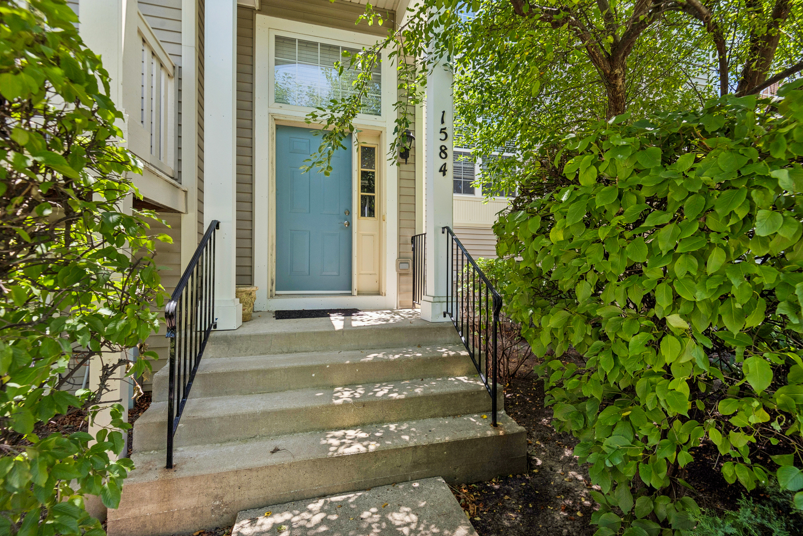1584 Shire Court