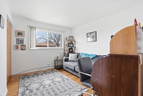 Tiny photo for 538 N West Avenue, Elmhurst, IL 60126 (MLS # 12586596)