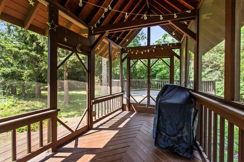 Tiny photo for 600 W Bloomingdale Road, Itasca, IL 60143 (MLS # 12414714)