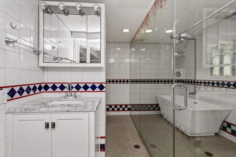 Tiny photo for 600 W Bloomingdale Road, Itasca, IL 60143 (MLS # 12414714)