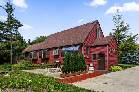 Tiny photo for 600 W Bloomingdale Road, Itasca, IL 60143 (MLS # 12414714)