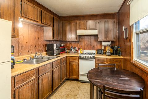 Tiny photo for 517 Koonce Road, Murphysboro, IL 62966 (MLS # 12549460)