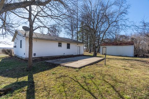 Tiny photo for 517 Koonce Road, Murphysboro, IL 62966 (MLS # 12549460)