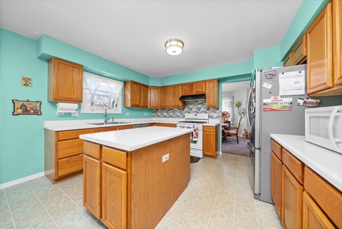 Tiny photo for 258 Silverado Street, Bolingbrook, IL 60490 (MLS # 12591400)