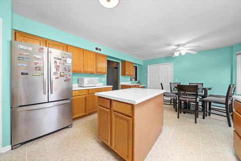 Tiny photo for 258 Silverado Street, Bolingbrook, IL 60490 (MLS # 12591400)