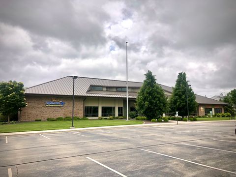 2301 W Bradley Avenue Champaign IL 61821