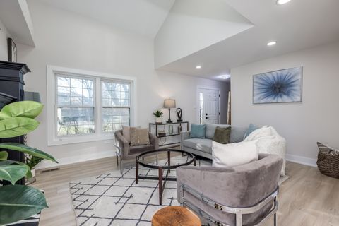 Tiny photo for 7114 Olde Gatehouse Road, Tinley Park, IL 60477 (MLS # 12592149)