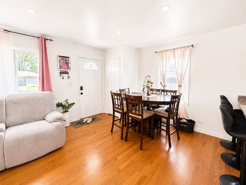 Tiny photo for 2635 W Cheyenne Road, Waukegan, IL 60087 (MLS # 12642858)