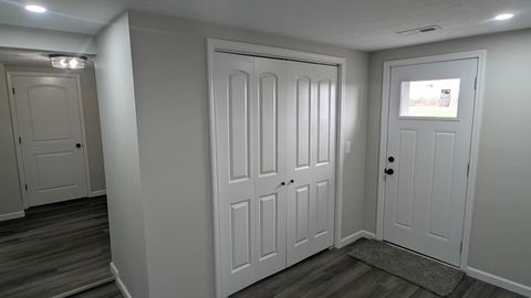 Tiny photo for 720 E Marion Street, Clinton, IL 61727 (MLS # 12612633)