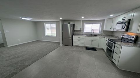 Tiny photo for 720 E Marion Street, Clinton, IL 61727 (MLS # 12612633)