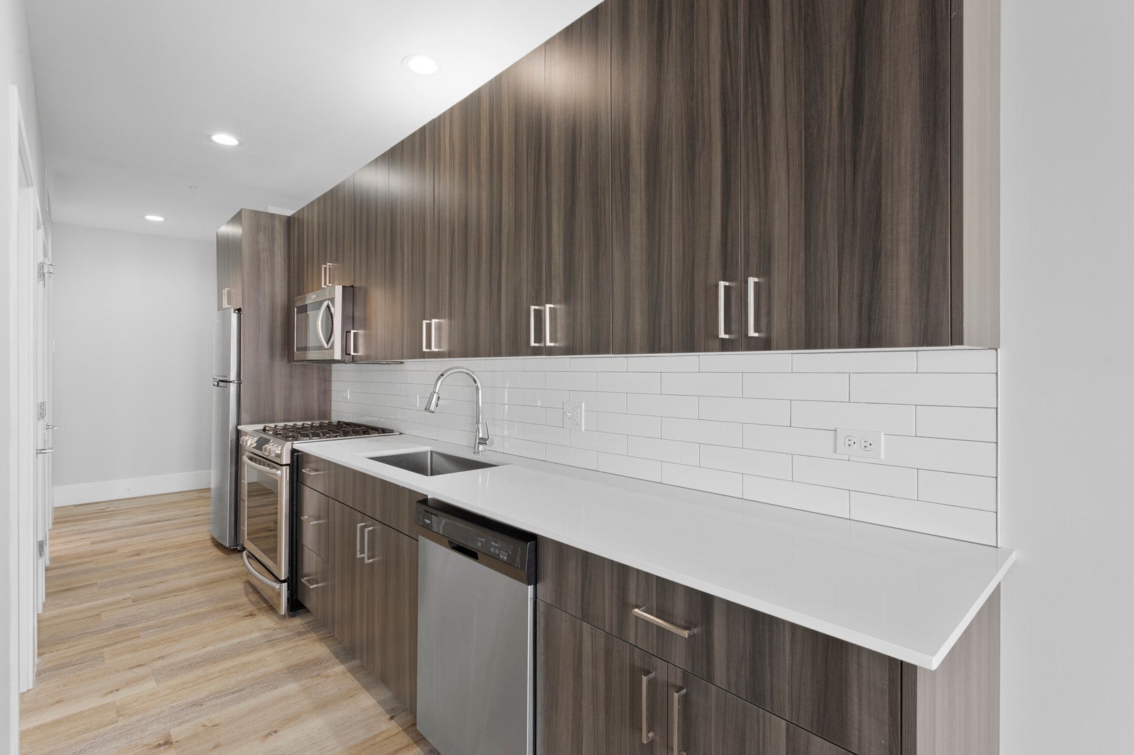 1531 W Howard Avenue 210