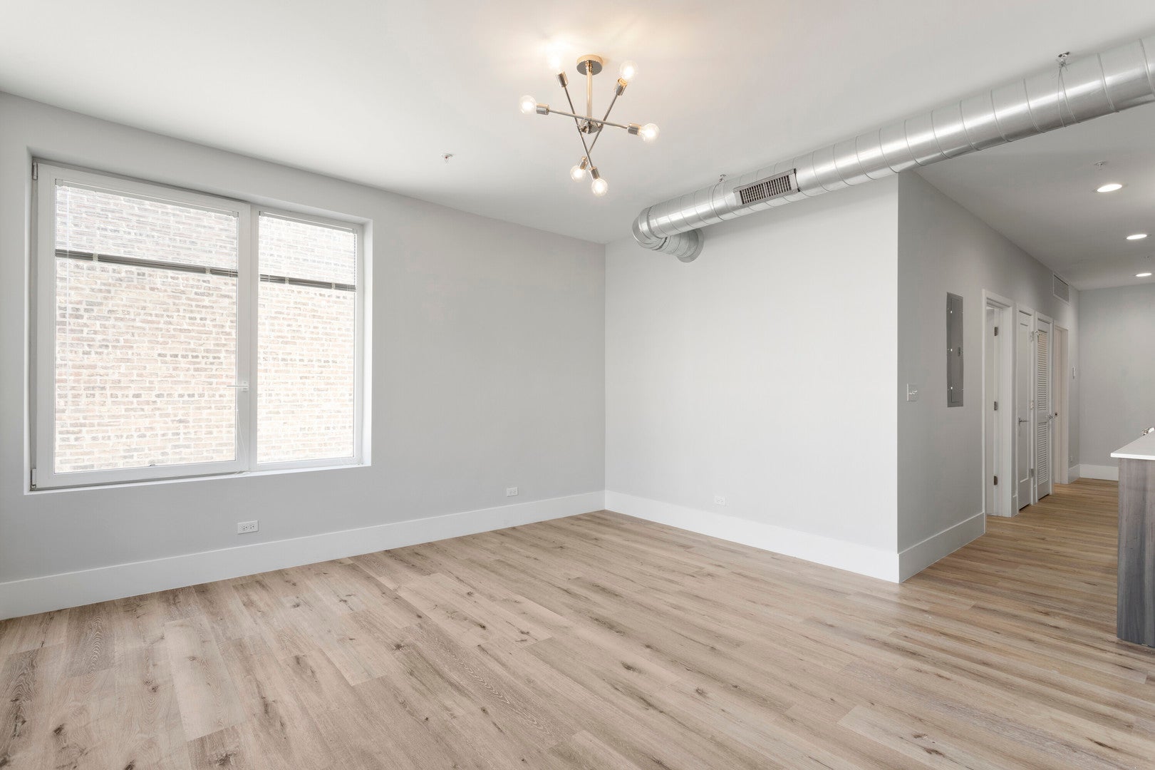 1531 W Howard Avenue 210
