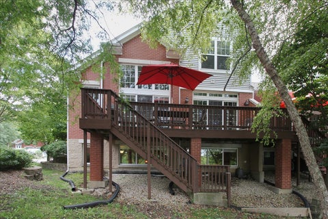 Tiny photo for 44 Lakebreeze Court, Lake Zurich, IL 60047 (MLS # 12735406)