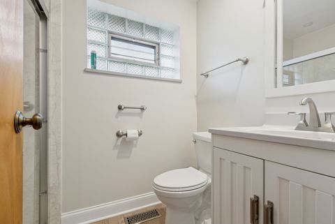 Tiny photo for 7101 Stanford Drive, Bridgeview, IL 60455 (MLS # 12519468)