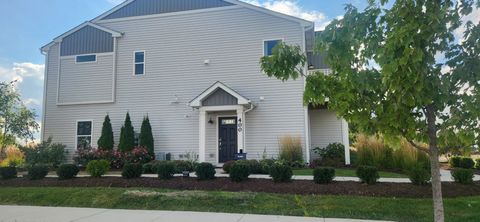 Photo of 301 Kingsport Drive, South Elgin, IL 60177 (MLS # 12474496)