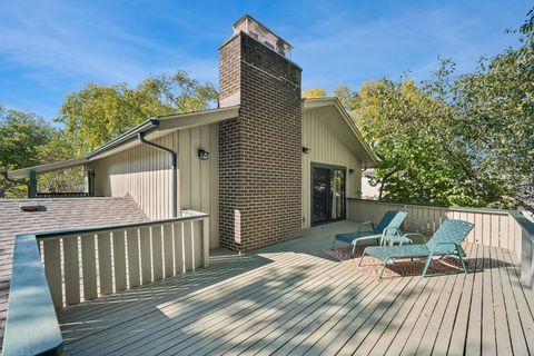 Tiny photo for 245 Little John Court, Bartlett, IL 60103 (MLS # 12485617)