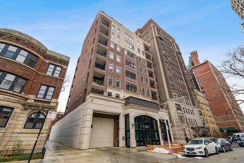 434 W Melrose Street 902 Chicago IL 60657
