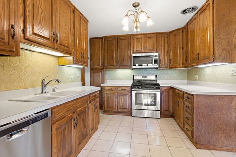 Tiny photo for 112 S Delphia Avenue, Park Ridge, IL 60068 (MLS # 12630512)